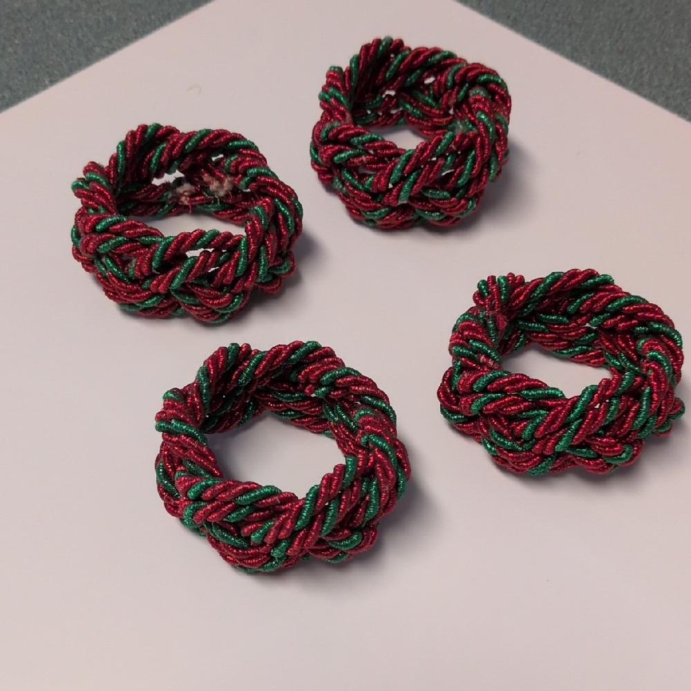 Festive Red and Green Braided Napkin Rings